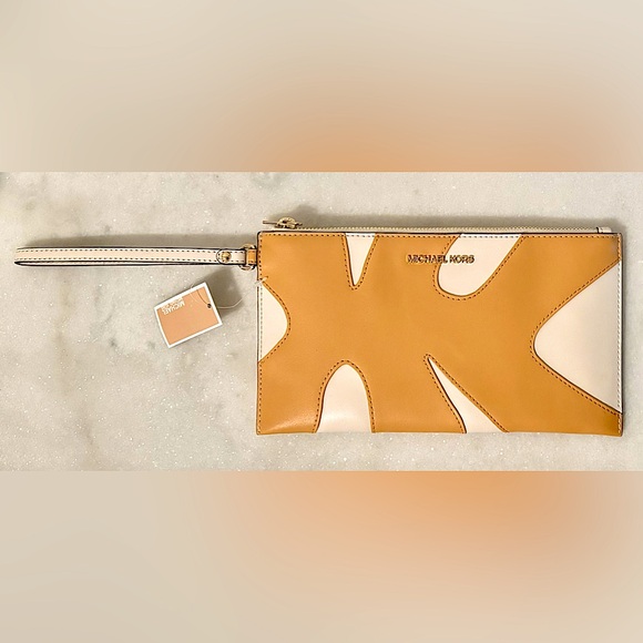 Michael Kors NEW Jet Set Travel Large Color-Block Wristlet White/Gold NWT - Picture 7 of 9